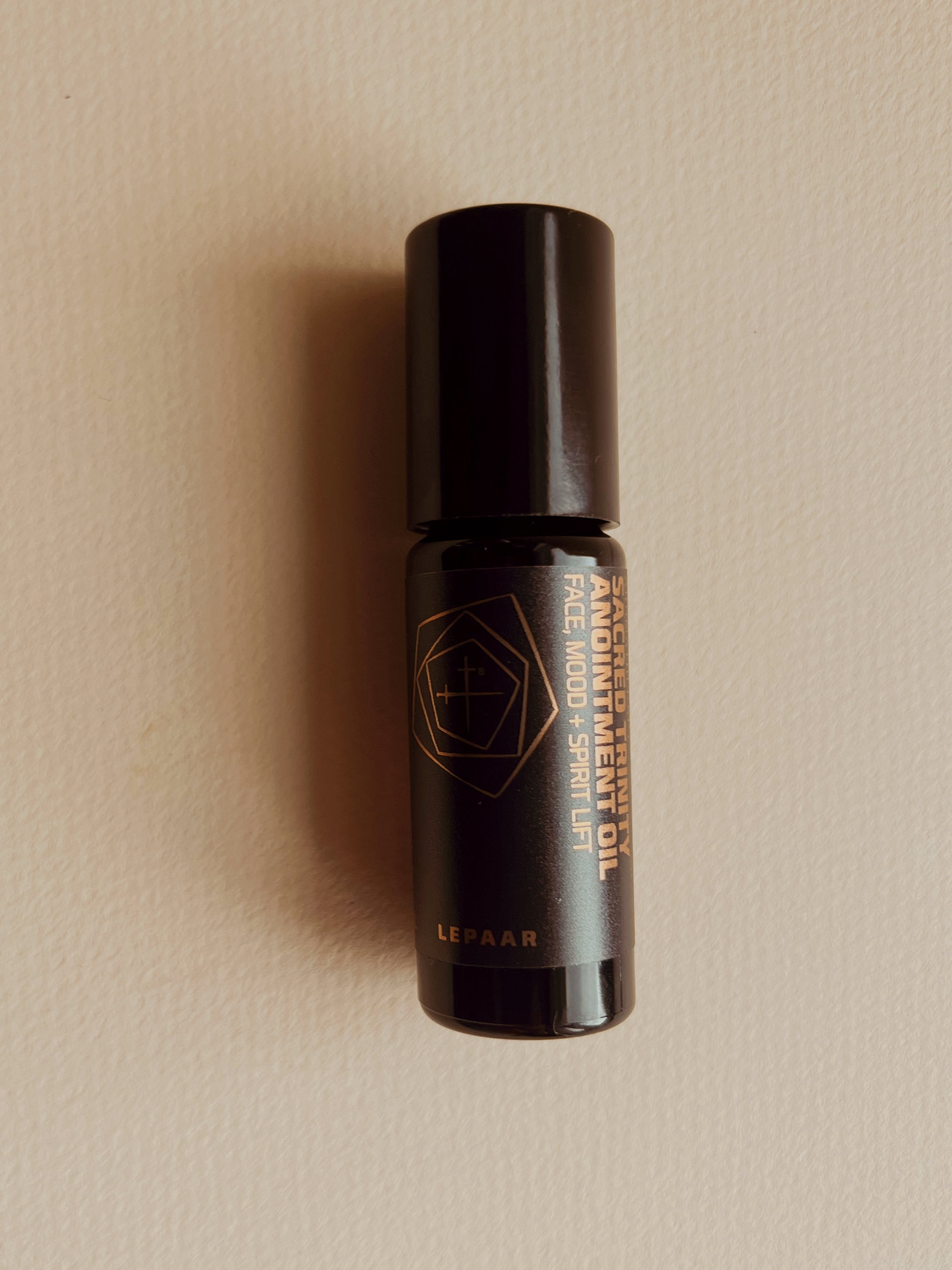 SACRED TRINITY PERFUME OIL / Frankincense, Myrrh, 24k Gold – LEPAAR