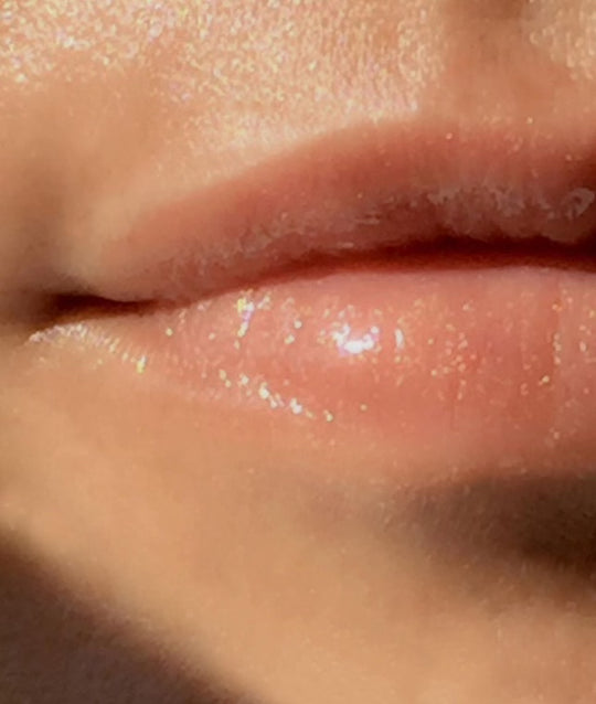 TINTED SOLE LIP + FACE BALMS / Softly coloured with a shimmer of edible Mica